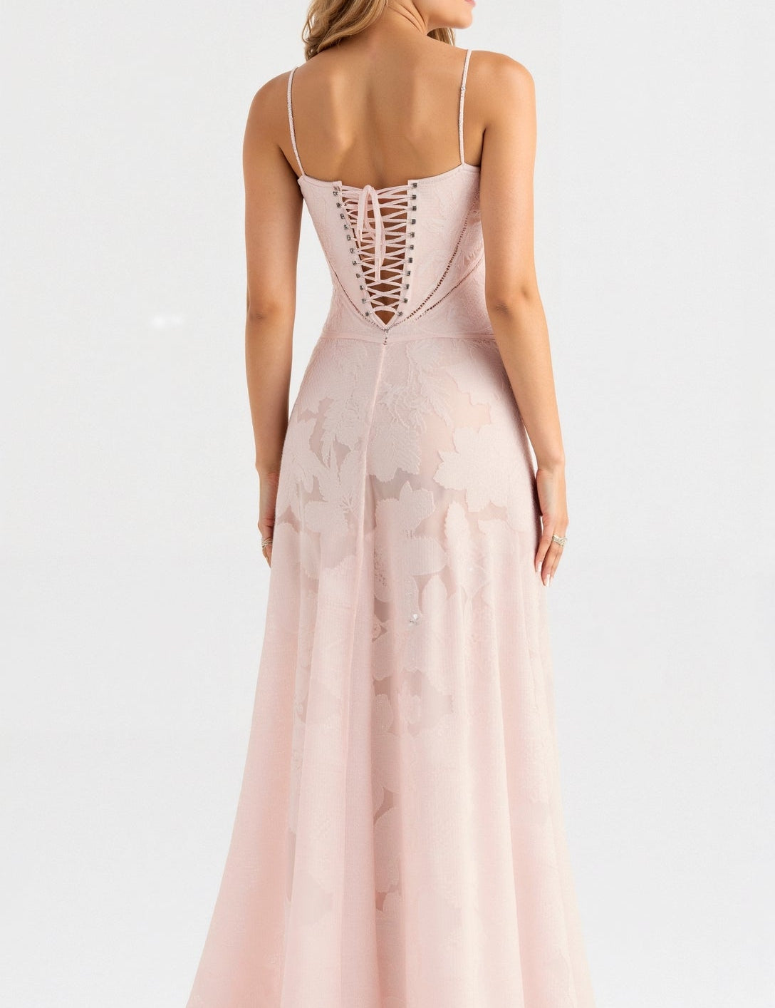 Arabelle_Lace_Maxi_Dress_1.jpg