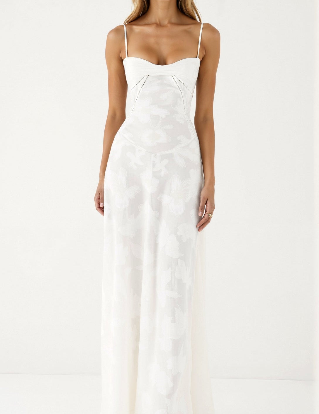 Annabelle Lace Maxi Dress