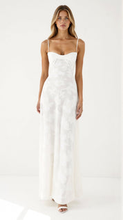 Annabelle Lace Maxi Dress