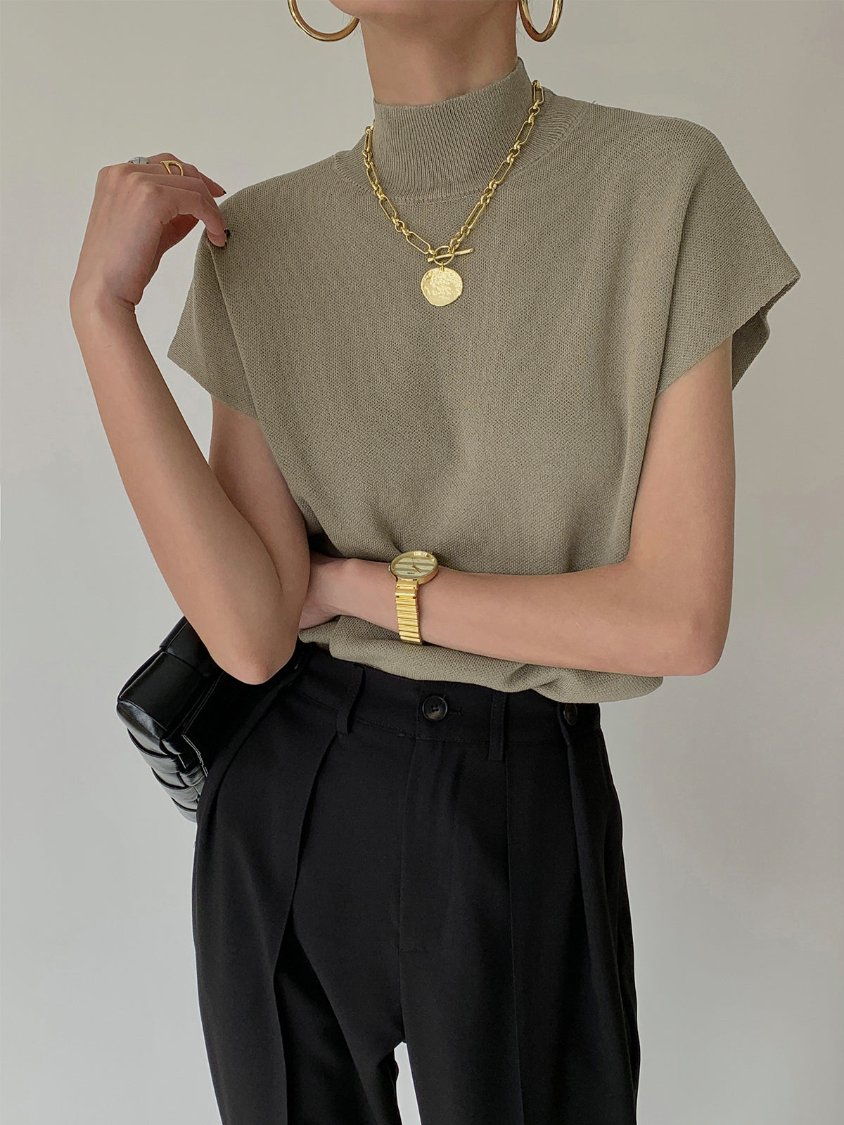 Sleeveless Knit Pullover Vest