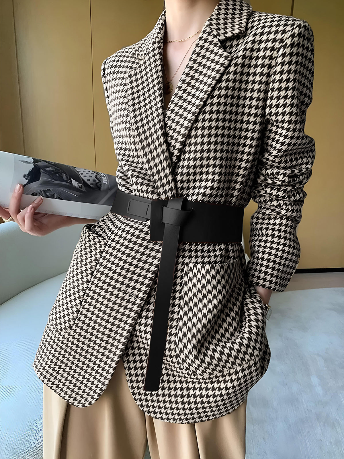 Houndstooth Belted Split-Hem Blazer