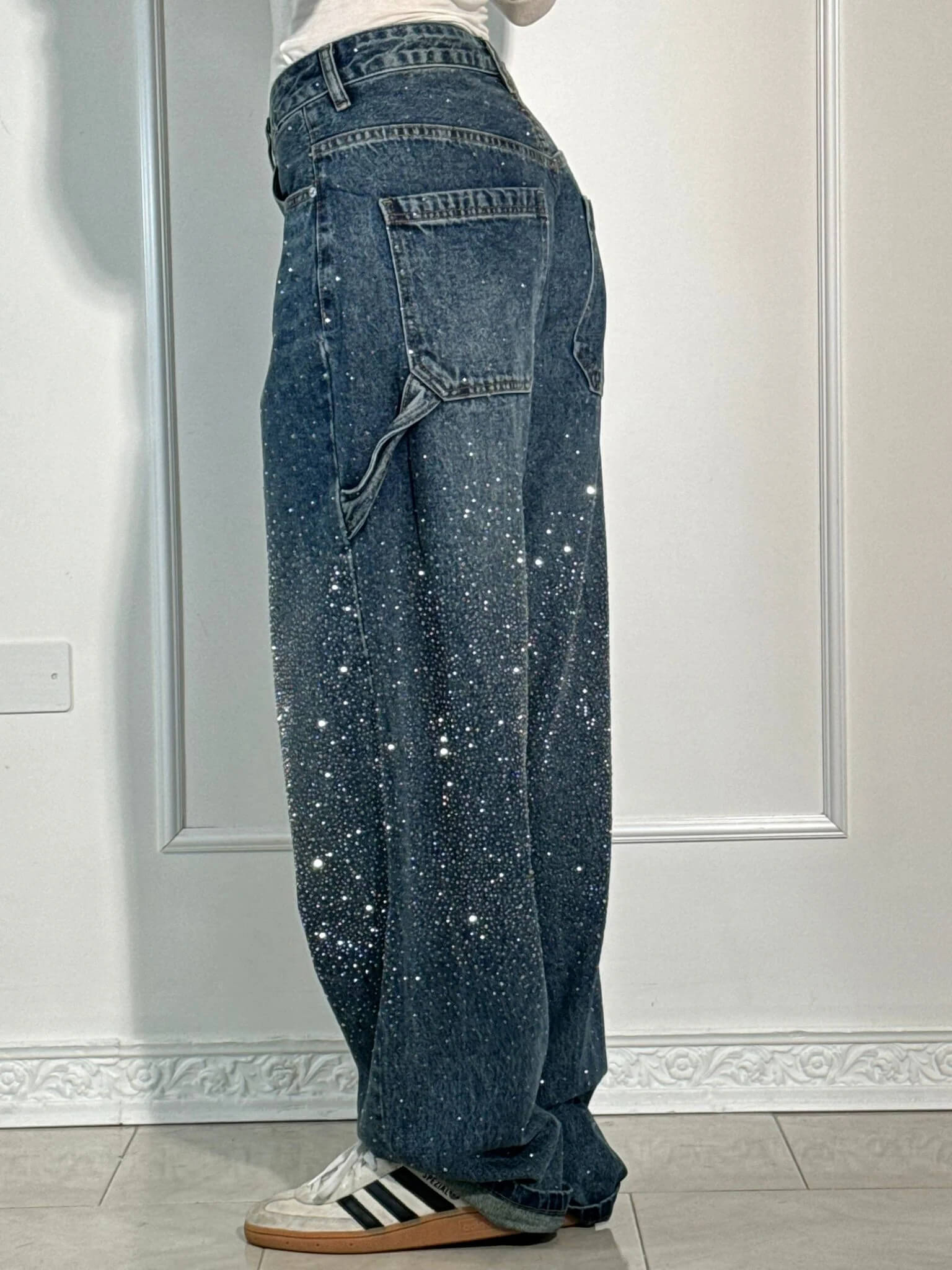 Balloon carpenter shiny denim jeans
