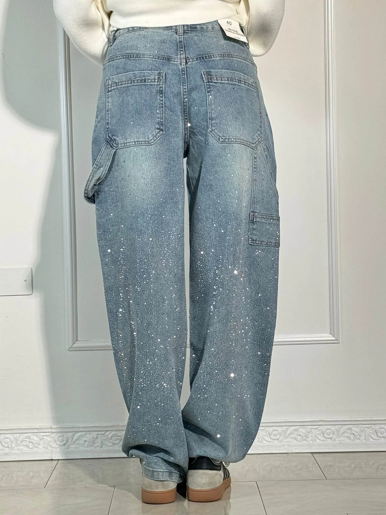 Balloon carpenter shiny denim jeans