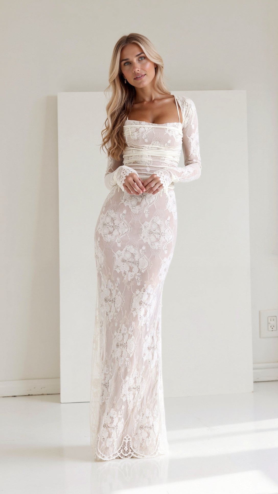 Livilla Long Lace Maxi Dress