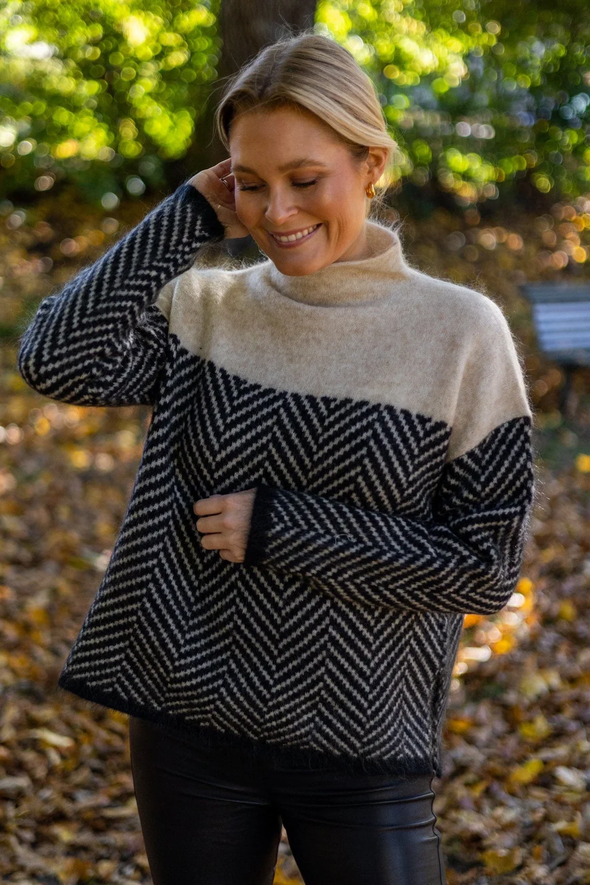 The Eireann Cashmere Chevron Turtleneck